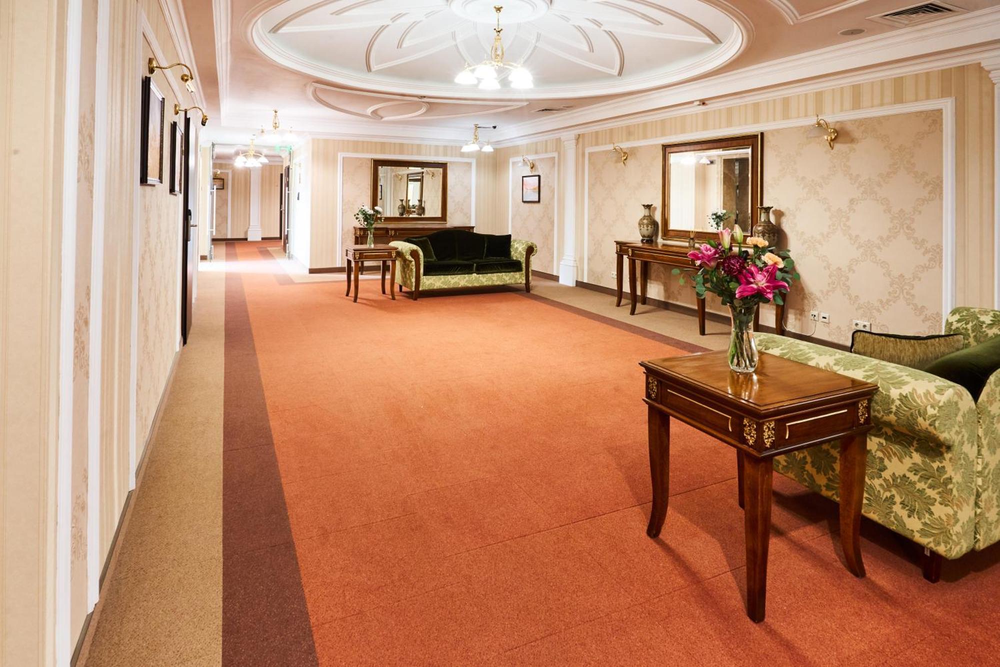 Kainar Hotel Çimkent Dış mekan fotoğraf