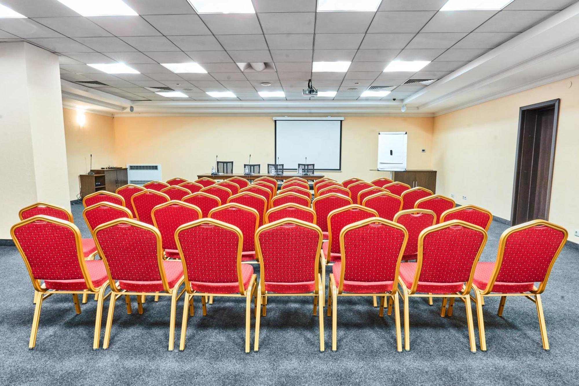 Kainar Hotel Çimkent Dış mekan fotoğraf
