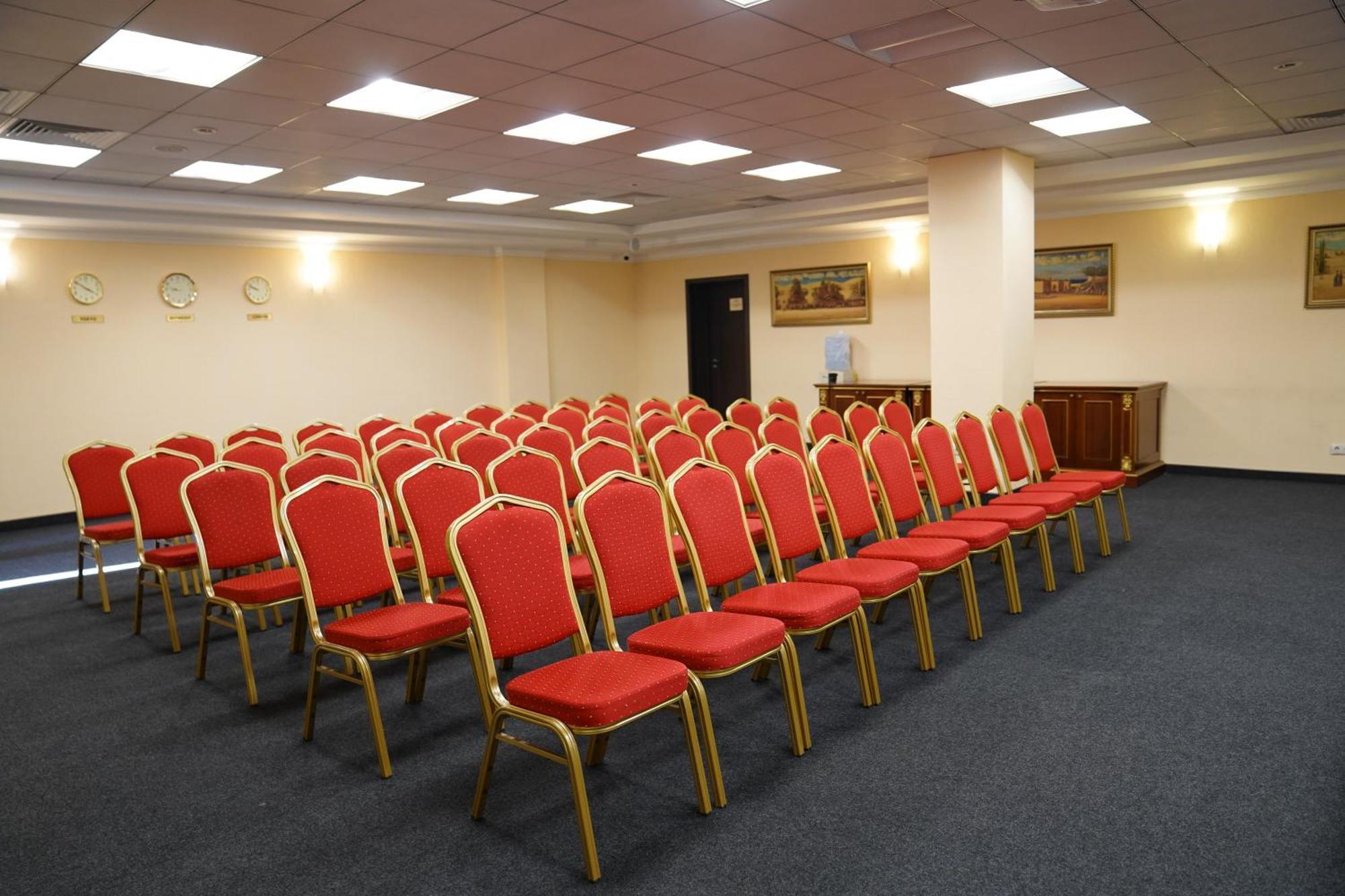 Kainar Hotel Çimkent Dış mekan fotoğraf